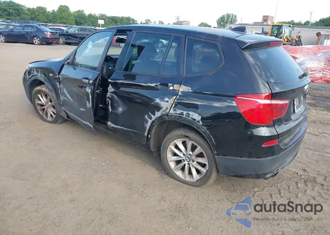 2013 BMW X3 xDrive28I z USA, uszkodzony, nr VIN 5UXWX9C53D0A12278